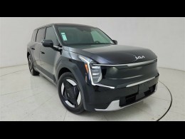 2024 KIA EV9 LIGHT LONG RANGE 