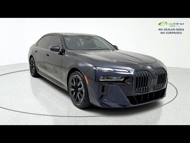 BUY BMW I7 2025 XDRIVE60, EV BIDDER